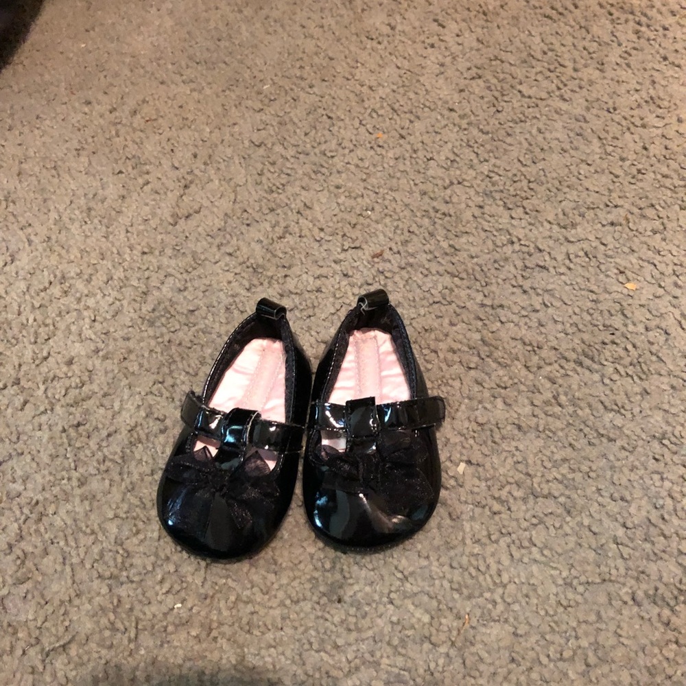 Dress shoes